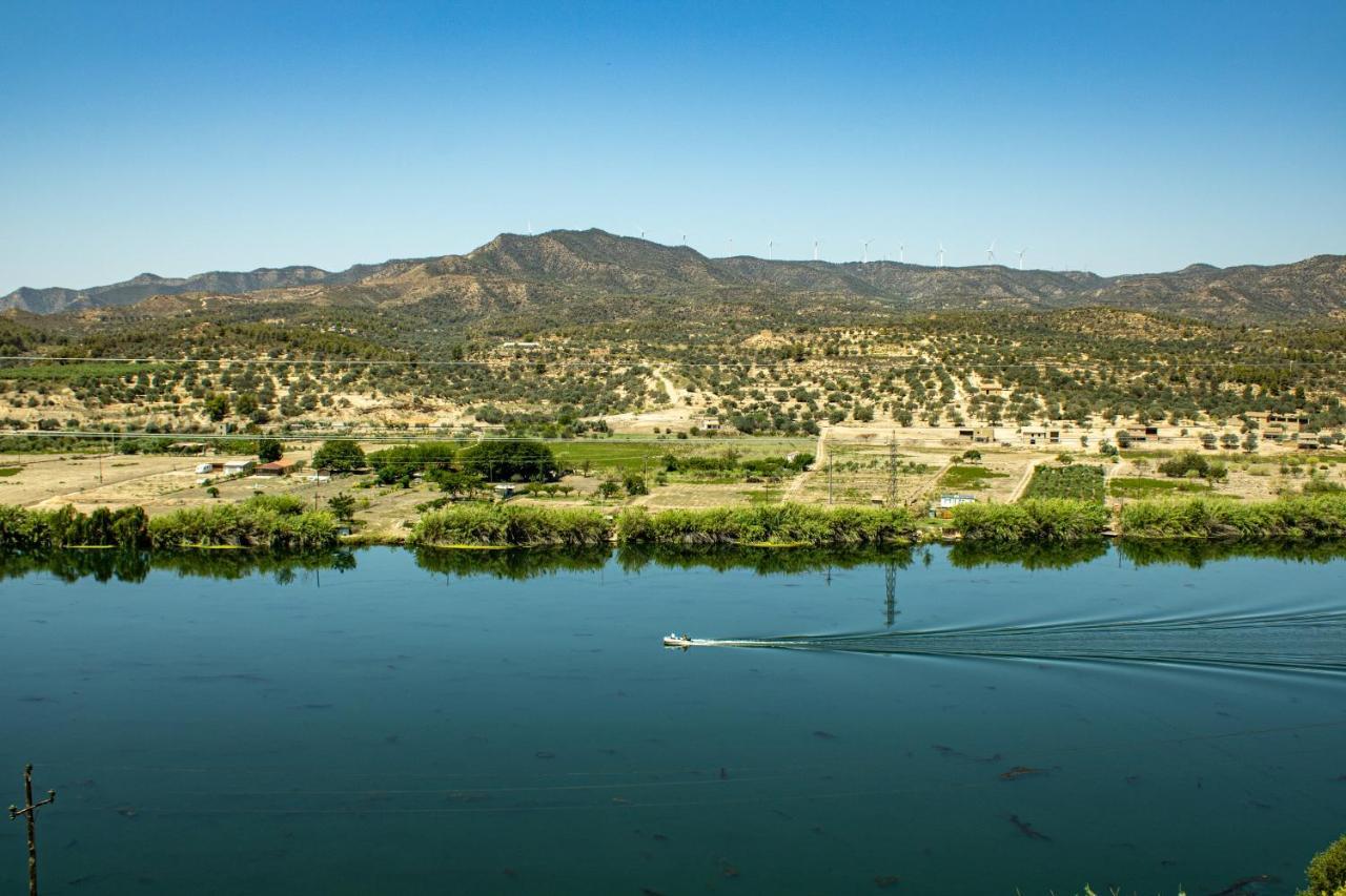 Casa Rural Griso Riba-roja d'Ebre Exteriér fotografie