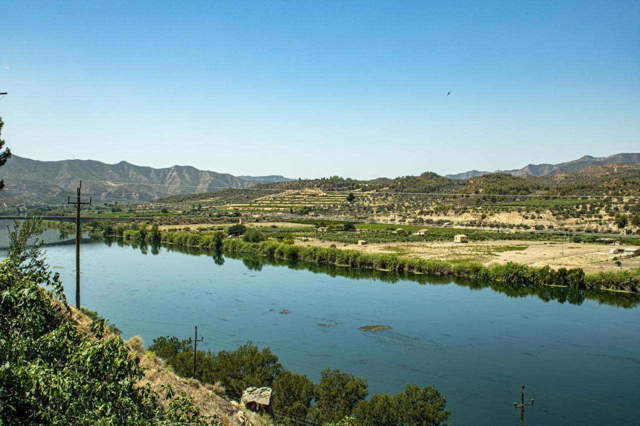 Casa Rural Griso Riba-roja d'Ebre Exteriér fotografie